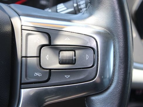 Used 2020 Chevrolet Blazer LT w/ Sound & Technology Package FWD image 35