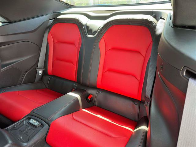 Used 2021 Chevrolet Camaro SS RWD image 31