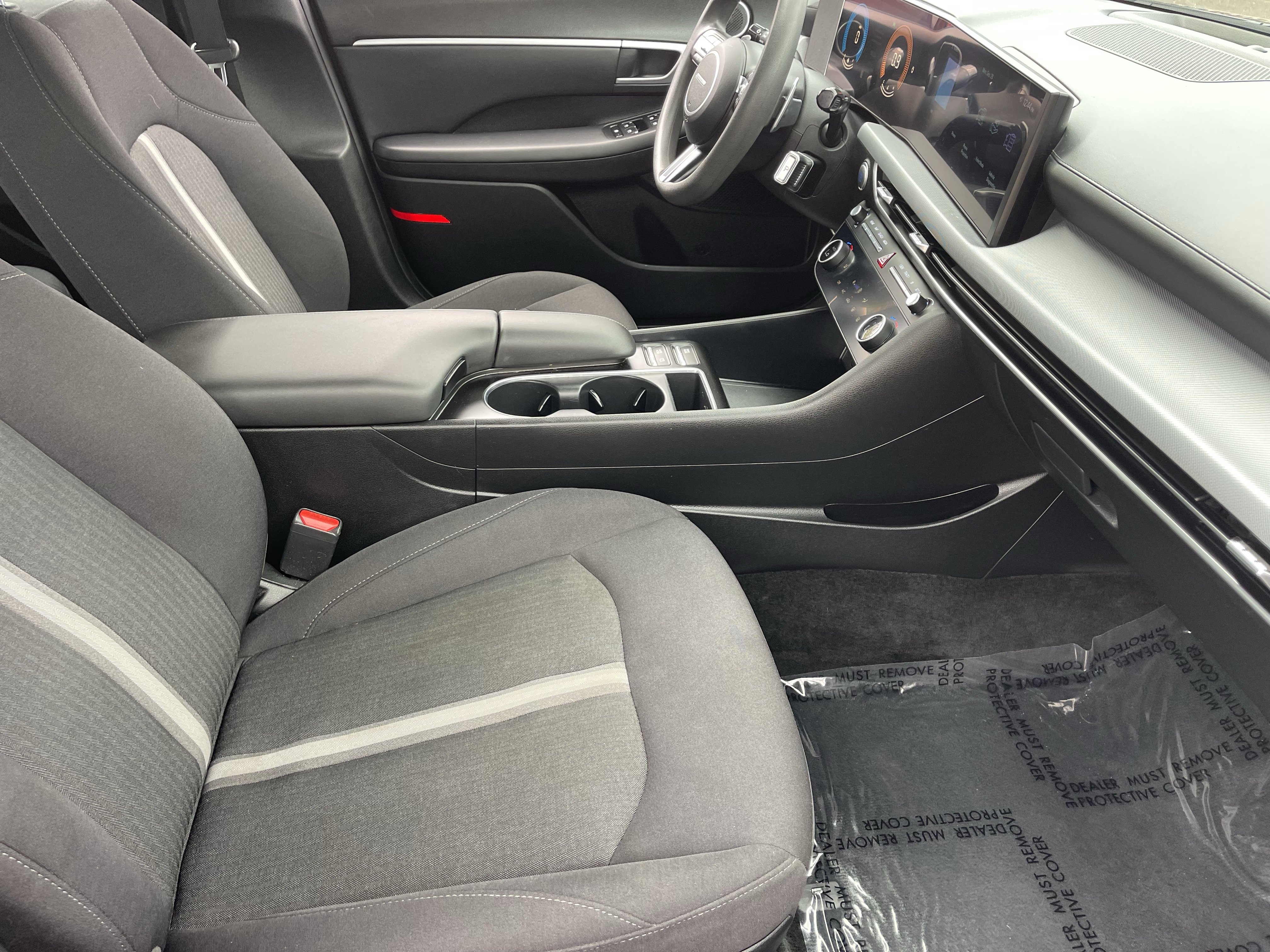 Used 2025 Hyundai Sonata SEL FWD image 9