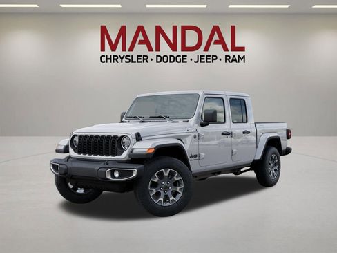 Used 2026 Jeep Gladiator Sport AWD/4WD image 1