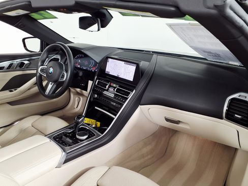 Used 2022 BMW 840i xDrive Convertible w/ Comfort Seating Package image 9