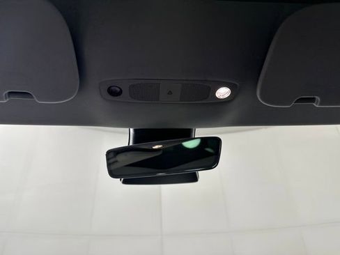 Used 2021 Tesla Model 3 Performance image 23