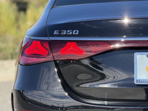 New 2026 Mercedes-Benz E 350 4MATIC Sedan image 11
