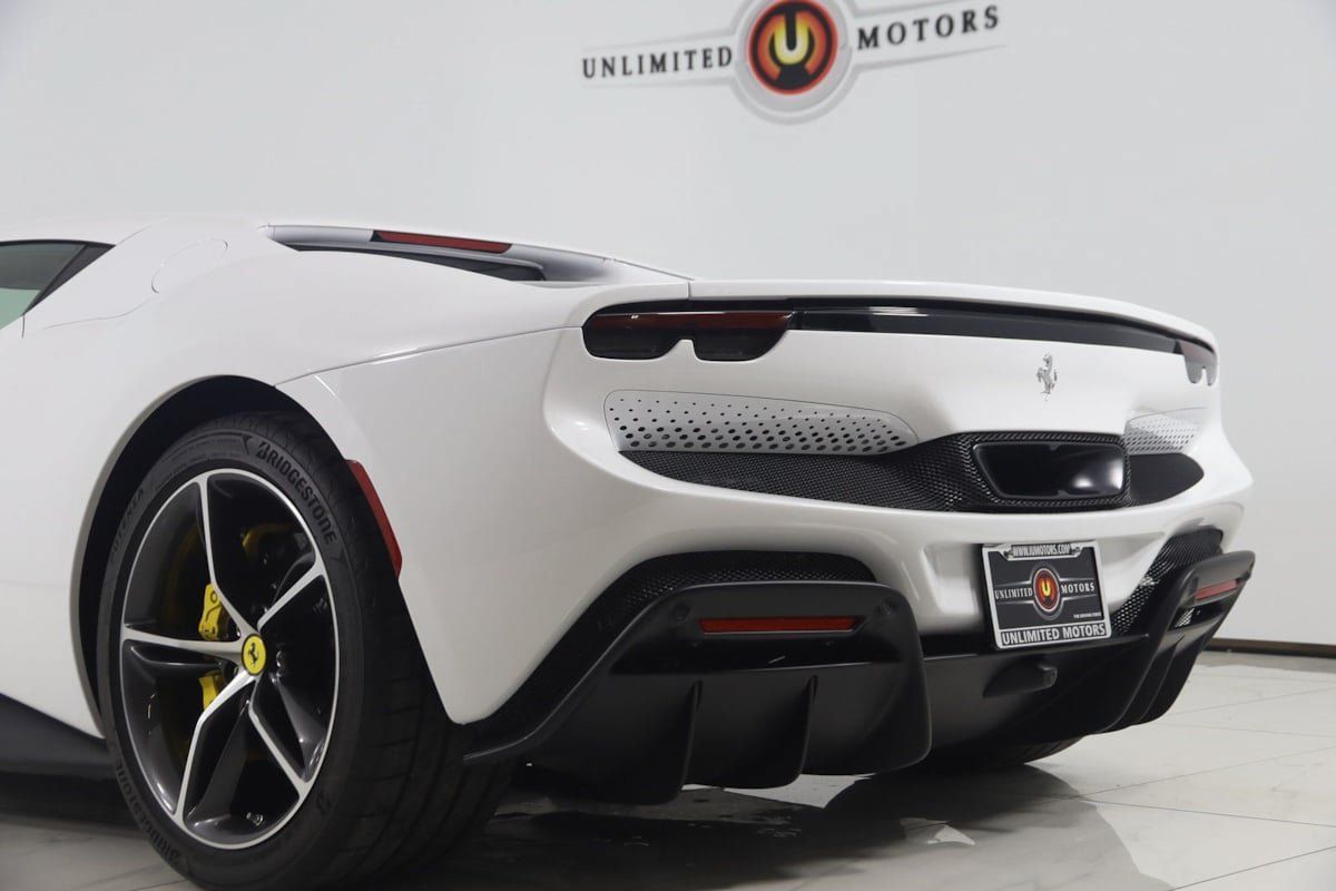 Used 2024 Ferrari 296 GTB RWD image 33