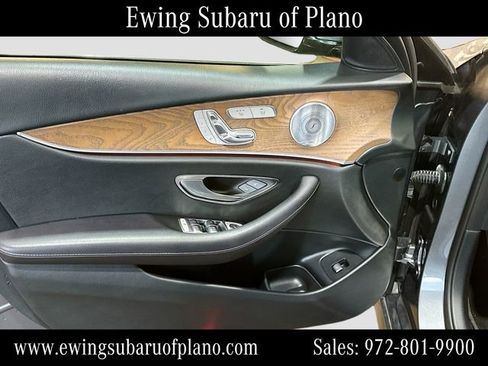 Used 2018 Mercedes-Benz E 400 4MATIC Sedan image 17