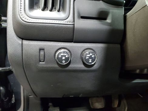 Used 2016 GMC Canyon SLT w/ Driver Alert Package image 15