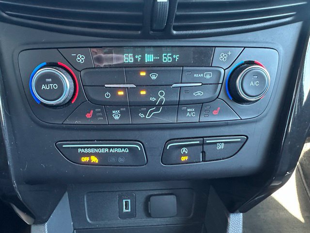Used 2017 Ford Escape Titanium AWD/4WD image 24
