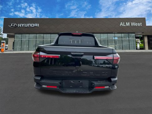Used 2025 Hyundai Santa Cruz SEL FWD image 6