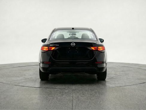 Used 2025 Nissan Sentra SV FWD image 7
