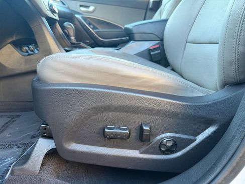 Used 2018 Hyundai Santa Fe Sport w/ 2.4L Tech Package 04 image 23