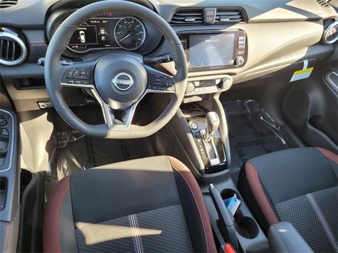 New 2025 Nissan Versa SR w/ Trunk Package image 6