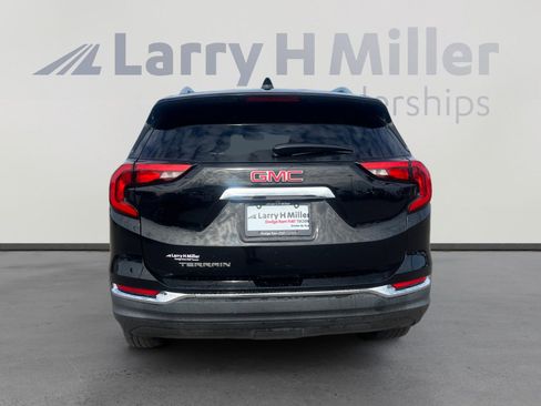 Used 2018 GMC Terrain SLT w/ Preferred Package image 4