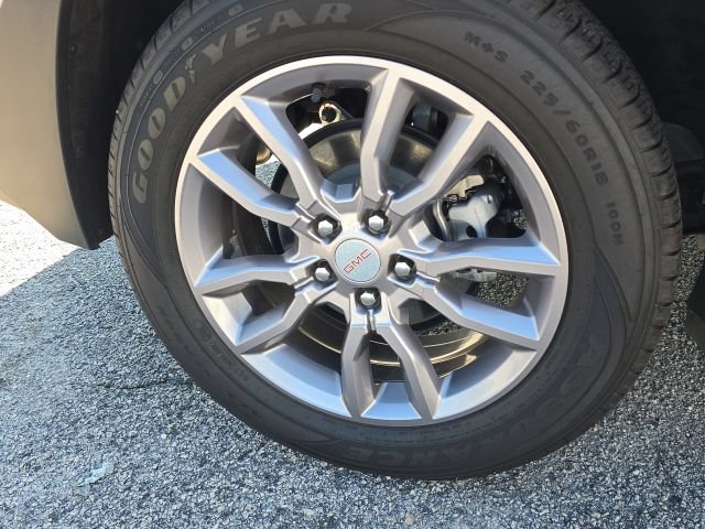 Used 2023 GMC Terrain SLT w/ Tech Package AWD/4WD image 11