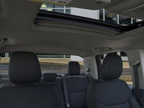 New 2026 Ford Maverick XLT w/ Equipment Group 301A image 36