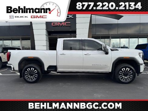 Used 2024 GMC Sierra 2500 Denali Ultimate image 1