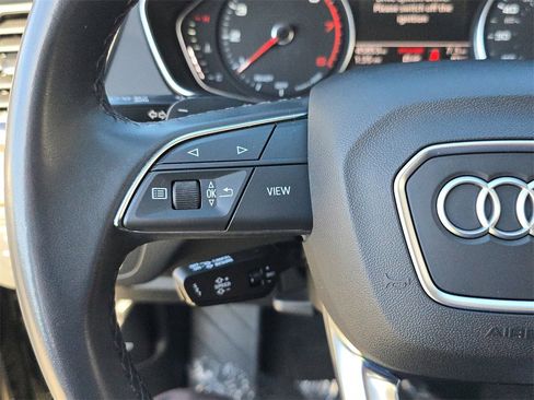 Used 2023 Audi Q5 2.0T Premium w/ Convenience Package image 24