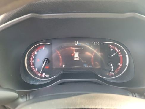 Used 2024 Toyota RAV4 LE image 22