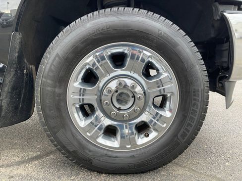 Used 2014 Ford F350 Lariat w/ Lariat Ultimate Package image 16