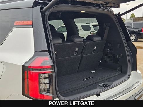 New 2026 Nissan Armada PRO-4X image 27