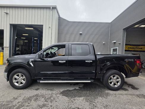 Used 2025 Ford F150 XLT w/ Equipment Group 301A Standard AWD/4WD image 7