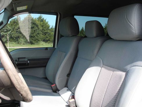 Used 2016 Ford F250 XLT w/ XLT Value Package AWD/4WD image 29