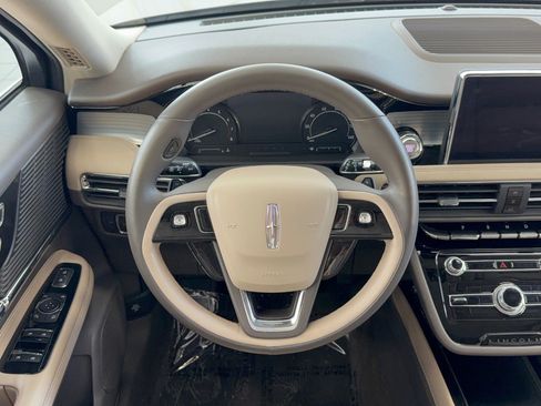 Used 2020 Lincoln Corsair FWD w/ Equipment Group 101A image 10
