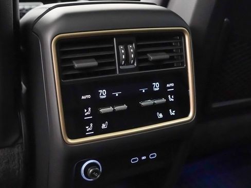 Used 2026 Porsche Cayenne S AWD/4WD image 20