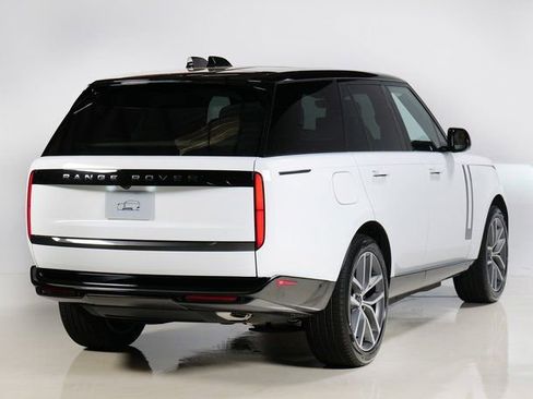 New 2026 Land Rover Range Rover SE AWD/4WD image 2