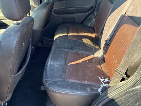 Used 2008 Ford Escape XLT image 17