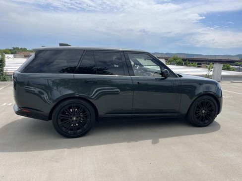 Used 2023 Land Rover Range Rover SE AWD/4WD image 6