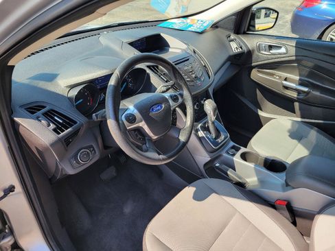 Used 2014 Ford Escape SE FWD image 5