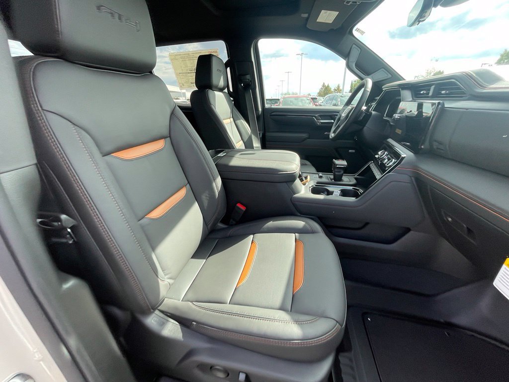 New 2026 GMC Sierra 1500 AT4 w/ AT4 Premium Package AWD/4WD image 29