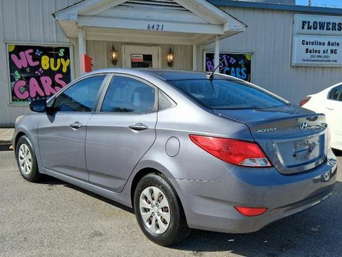 Used 2016 Hyundai Accent SE FWD image 2