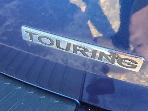 Used 2023 Honda Odyssey Touring image 8