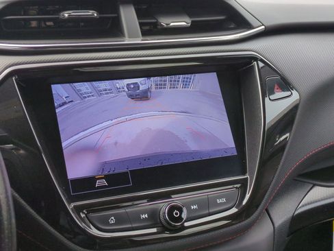 Used 2021 Chevrolet TrailBlazer RS w/ Technology Package image 34