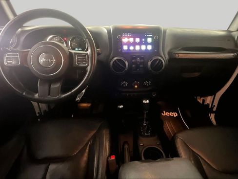 Used 2015 Jeep Wrangler Unlimited Sport w/ Quick Order Package 24S AWD/4WD image 12