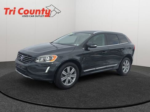 Used 2016 Volvo XC60 T6 w/ Proximity Package image 3
