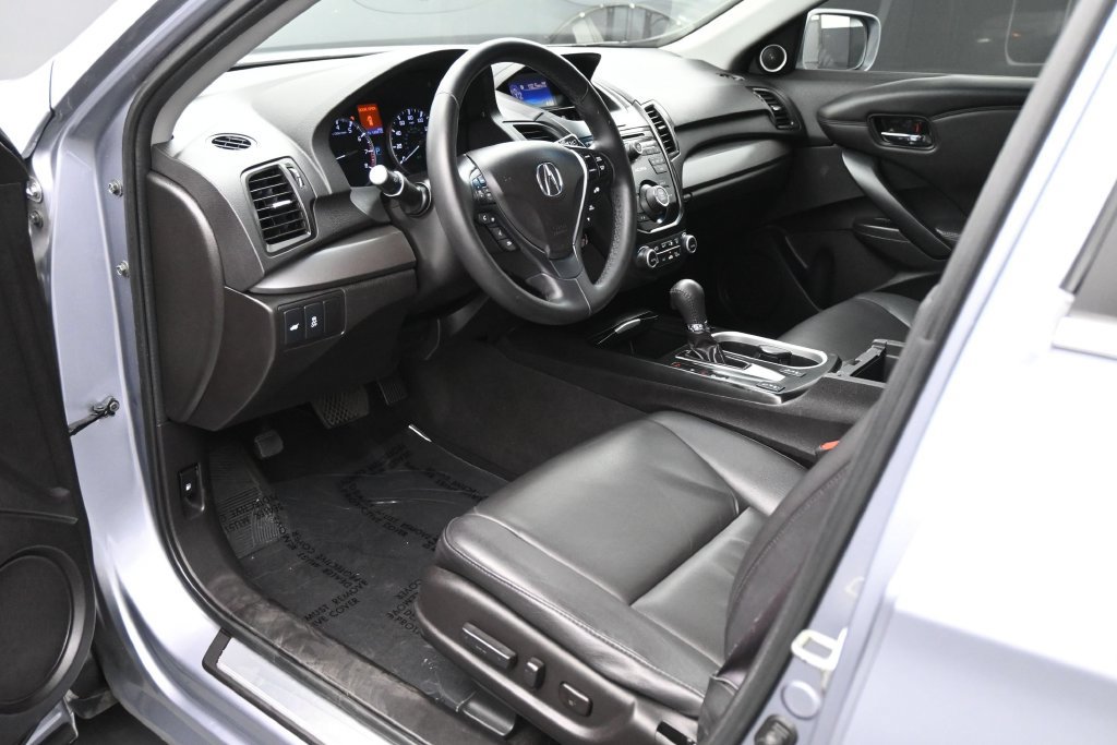 Used 2016 Acura RDX FWD image 2