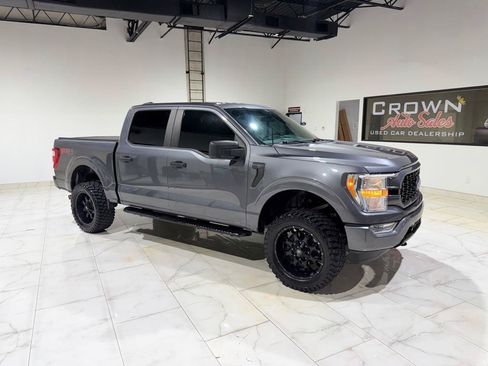 Used 2021 Ford F150 XL w/ STX Appearance Package AWD/4WD image 3