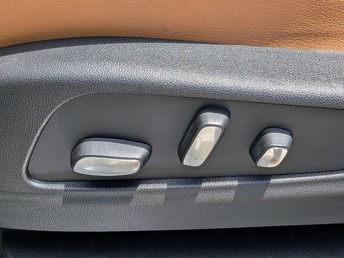 New 2025 Cadillac XT5 Premium Luxury w/ Technology Package FWD image 22