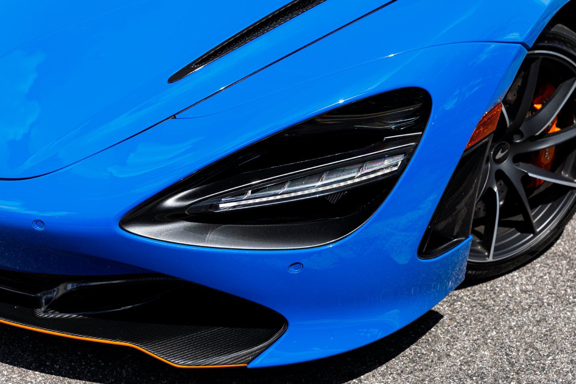 Used 2019 McLaren 720S Luxury RWD image 17
