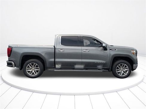 Used 2022 GMC Sierra 1500 SLT w/ SLT Premium Package image 11