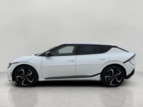 Used 2024 Kia EV6 GT-Line AWD/4WD image 8