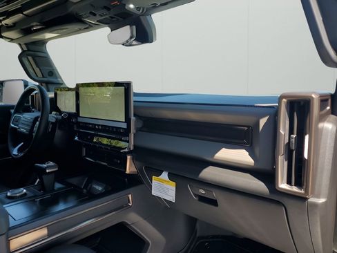 New 2025 GMC Hummer EV 2X image 14