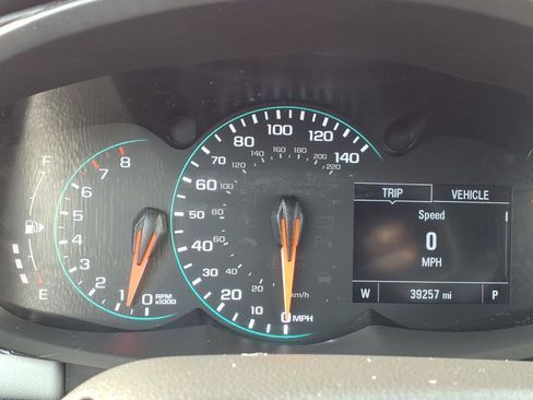 Certified 2022 Chevrolet Trax LS w/ Tint and Cruise Package image 21