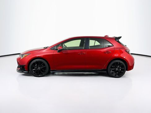 Used 2021 Toyota Corolla SE w/ Special Edition FWD image 4