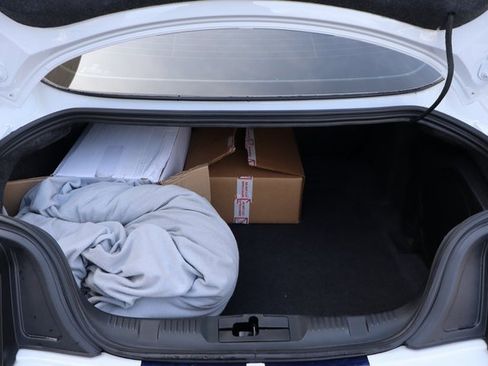 Used 2022 Ford Mustang Shelby GT500 w/ Carbon Fiber Track Pack image 35