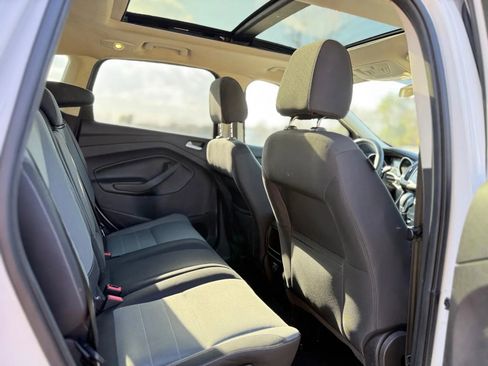 Used 2016 Ford Escape SE AWD/4WD image 14