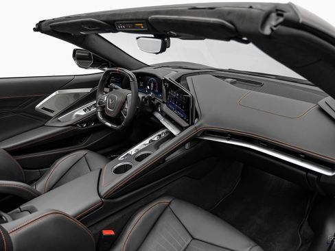Used 2026 Chevrolet Corvette Z06 RWD image 62