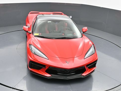 Used 2021 Chevrolet Corvette 2LT w/ Z51 Performance Package image 30